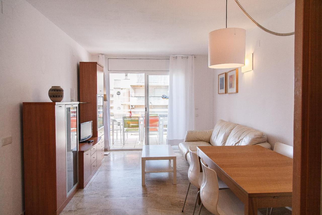 Uhc Ventura Park Apartments Salou Exterior photo
