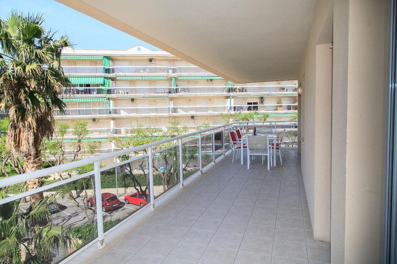 Uhc Ventura Park Apartments Salou Exterior photo
