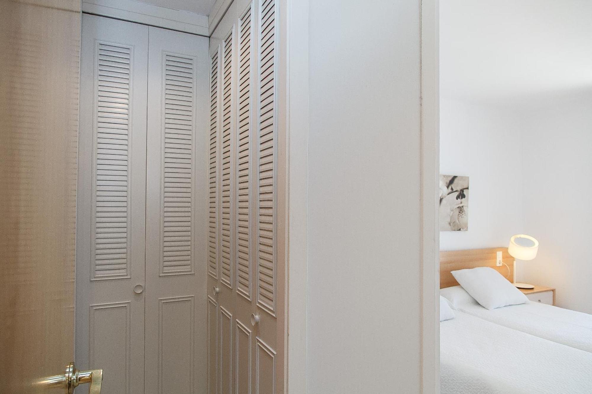 Uhc Ventura Park Apartments Salou Room photo